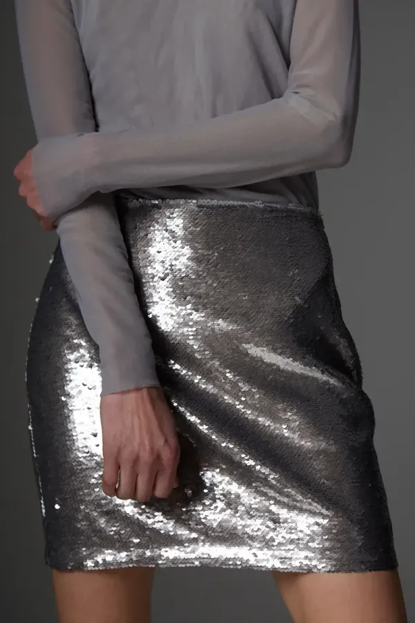 Фотография Юбка мини пайетки, цвет серебро №2